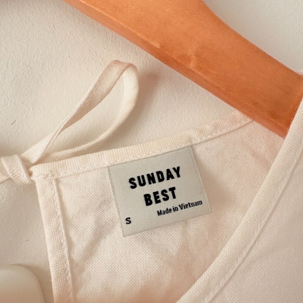 Aritzia Sunday Best Saida Babydoll Mini Dress Puff Sleeve Open Back Size Small - Picture 4 of 6